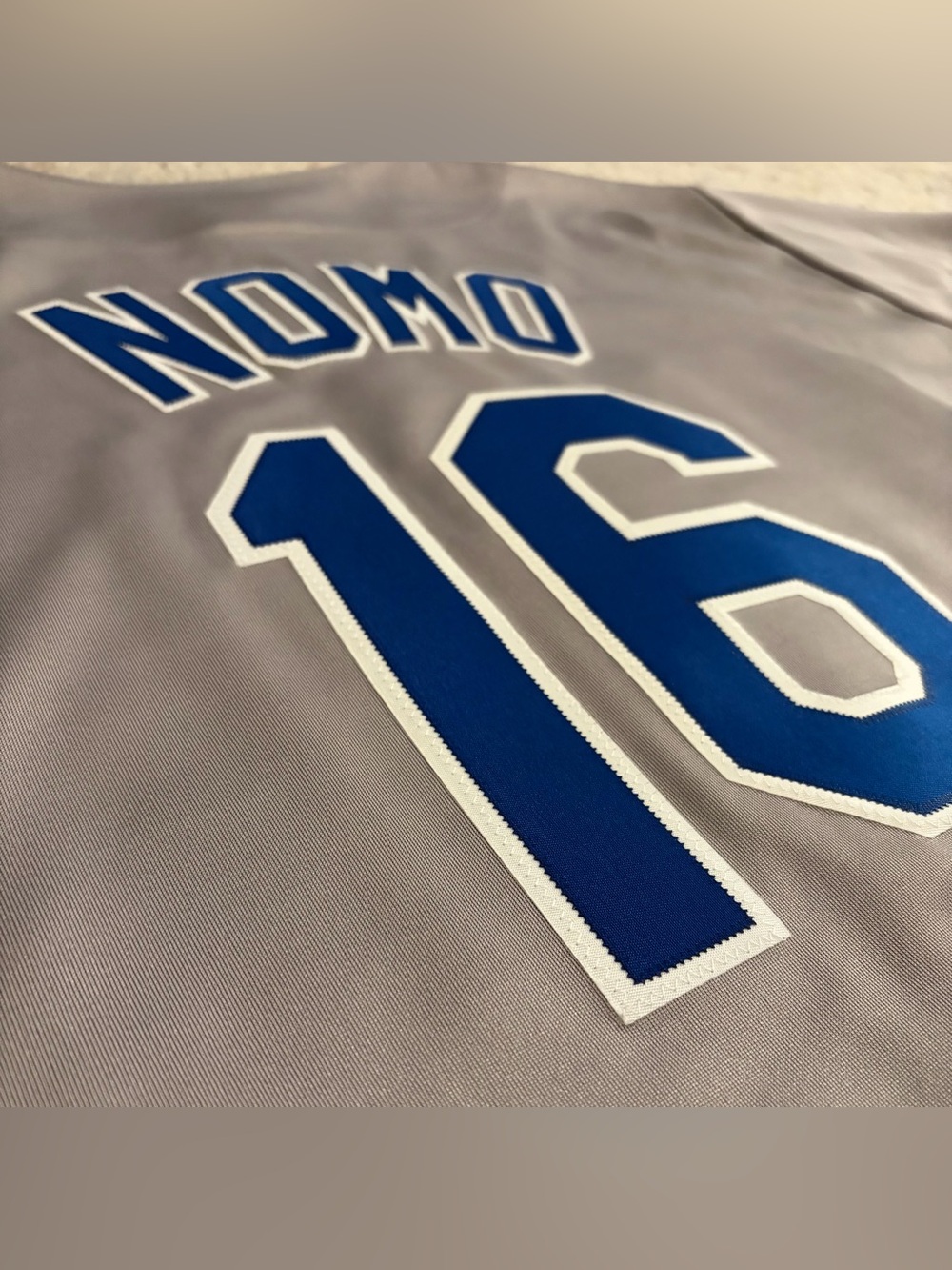 Majestic Authentic LA Dodgers Road Hideo Nomo #16 Japan MLB Jersey Men’s Sz: XL - Picture 8 of 8